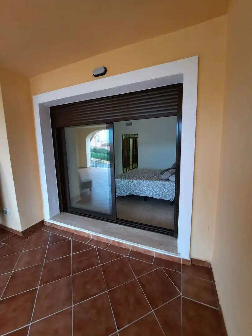 Apartamento con piscina en venta en Estepona Pueblo, imagen 12