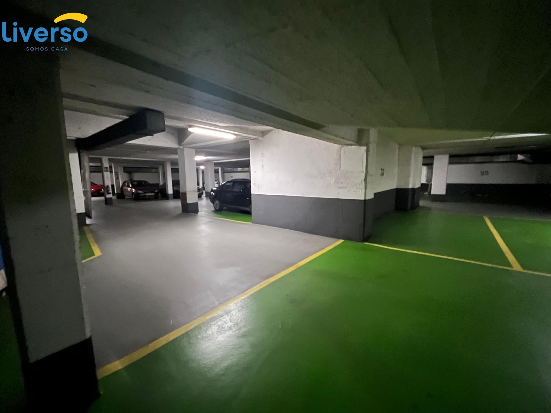 Aparcament de Garatge en venda en Burgos Capital