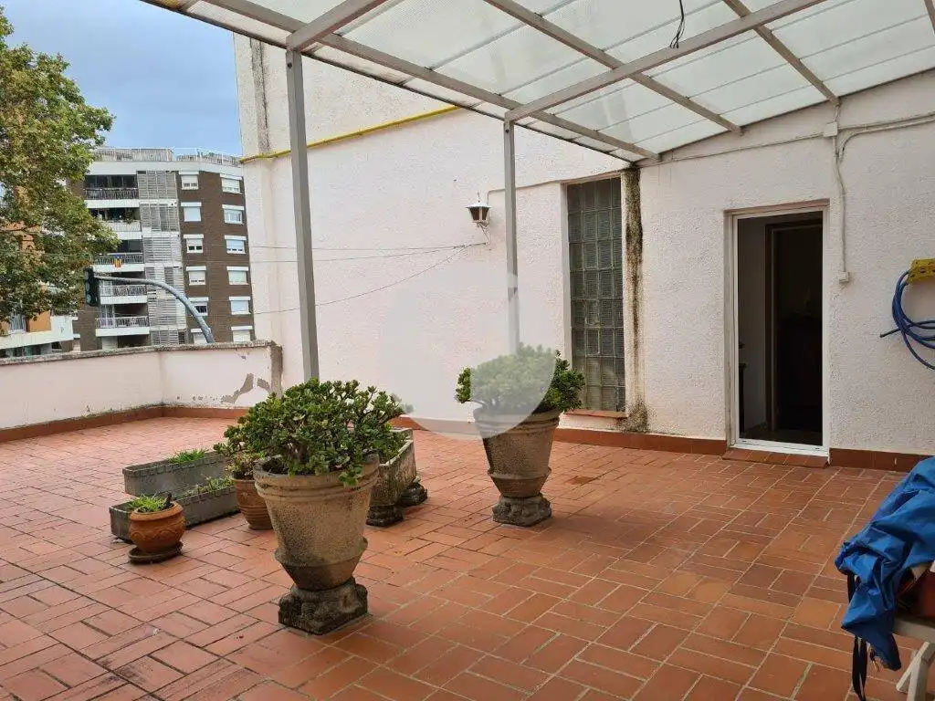 Terrace of Buildings for sale in Terrassa