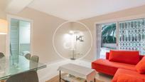 Exterior view of Flat to rent in  Barcelona Capital  with Heating, Private garden and Terrace