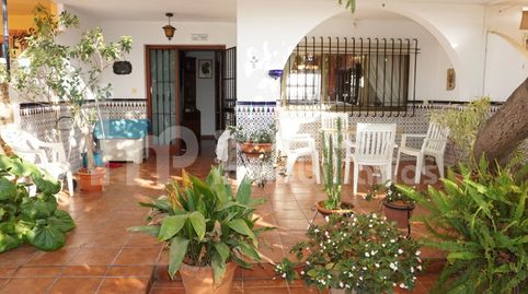Foto 2 de Casa o xalet en venda a Calle Tamarindo, El Limonar, Vélez-Málaga