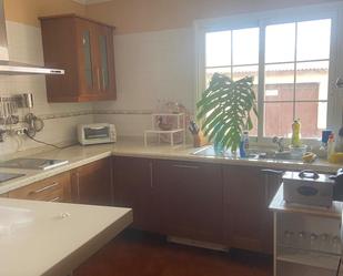 Kitchen of Single-family semi-detached to rent in San Cristóbal de la Laguna  with Terrace and Balcony