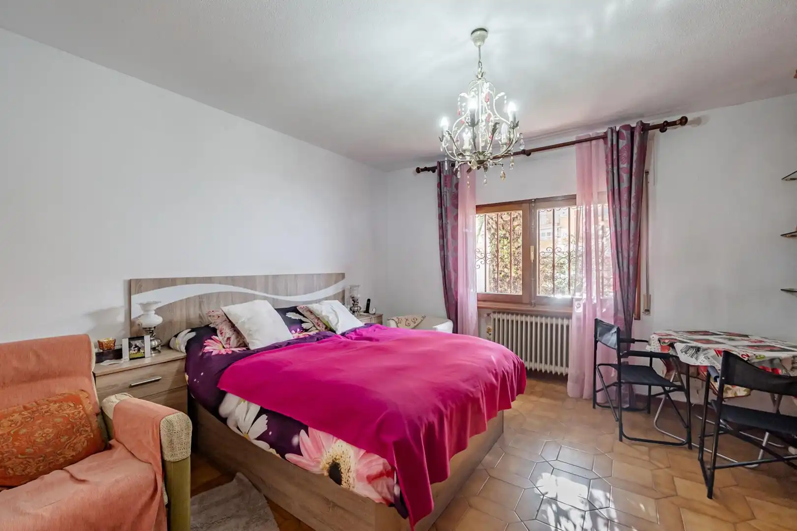 Bedroom of Houses for sale in Madrid  with Heating, Private garden and Terrace