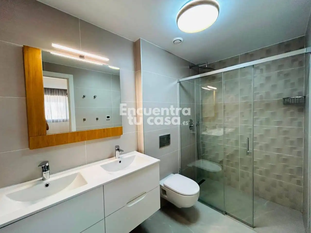 Badezimmer von Wohnung zur Miete in Finestrat mit Klimaanlage, Heizung und Terrasse