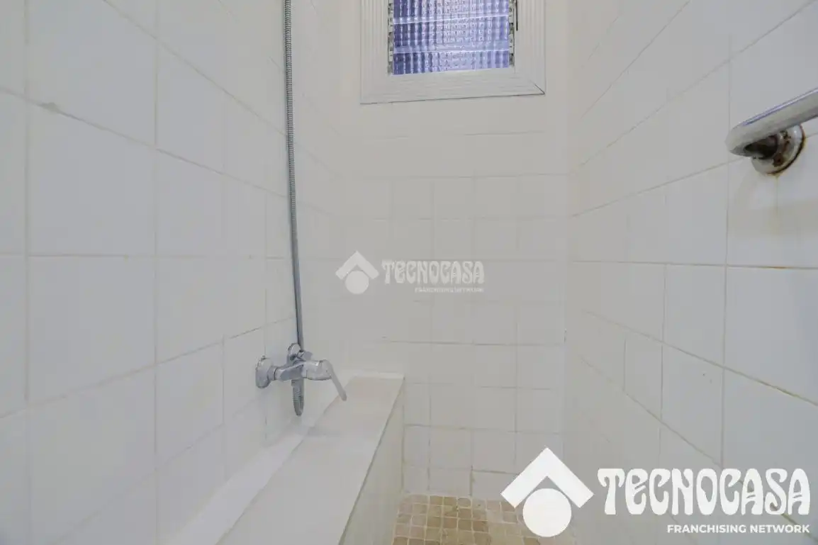 Baño de Piso en venta en Barcelona con Balcón
