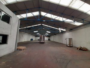 Exterior view of Industrial buildings for sale in Humanes de Madrid