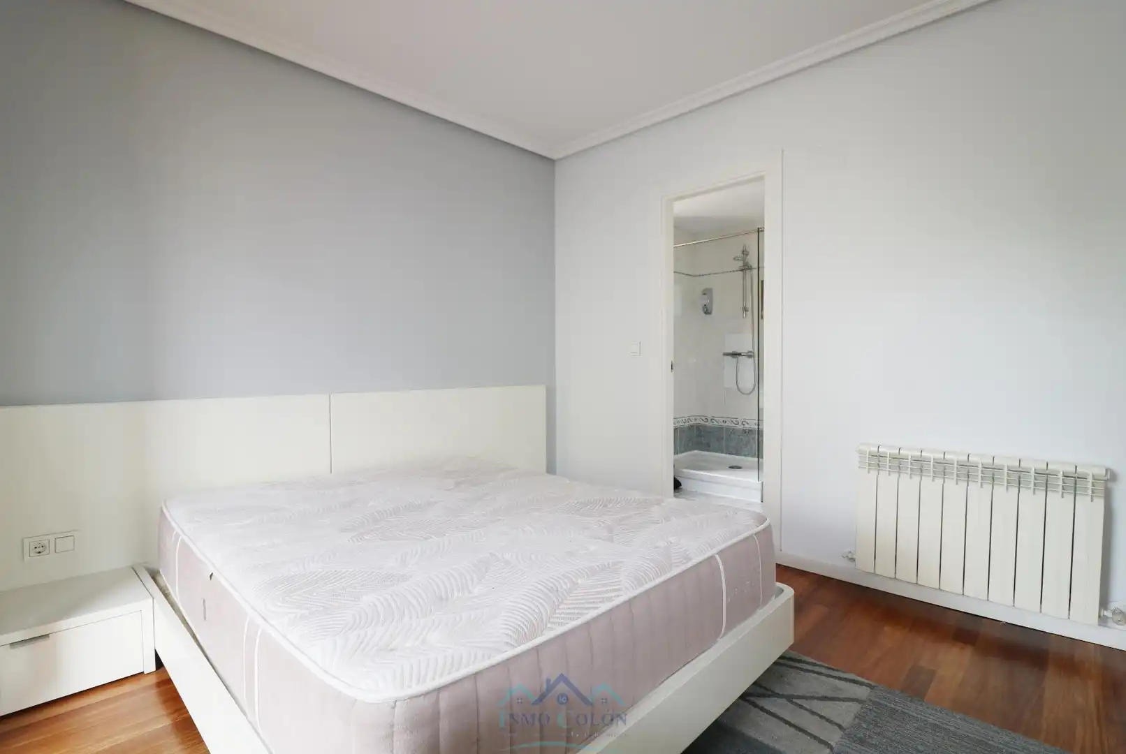 Habitación de Piso en venta en Irun  con Calefacción, Parquet y Terraza