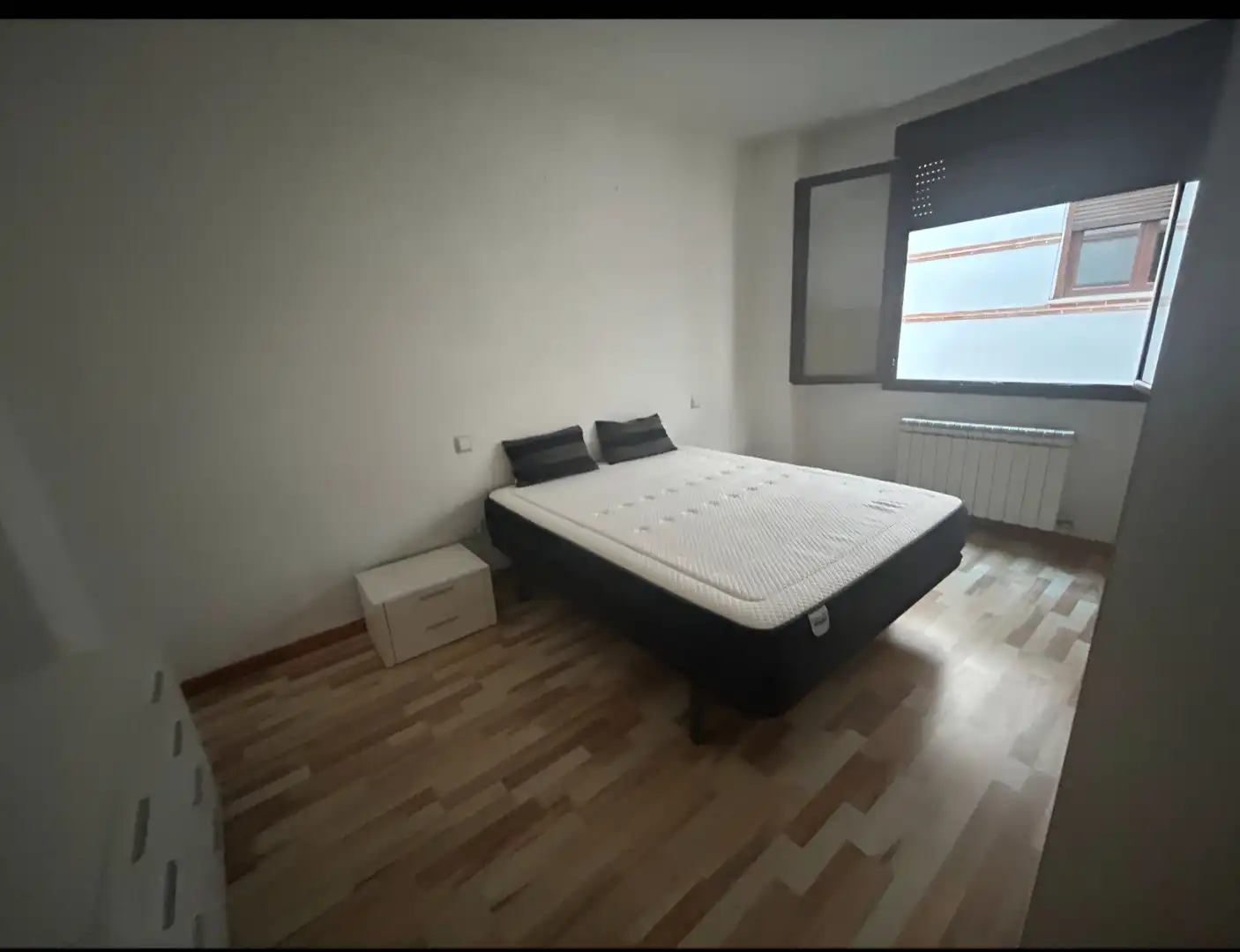 Habitación de Piso en venta en Olías del Rey con Calefacción, Parquet y Amueblado