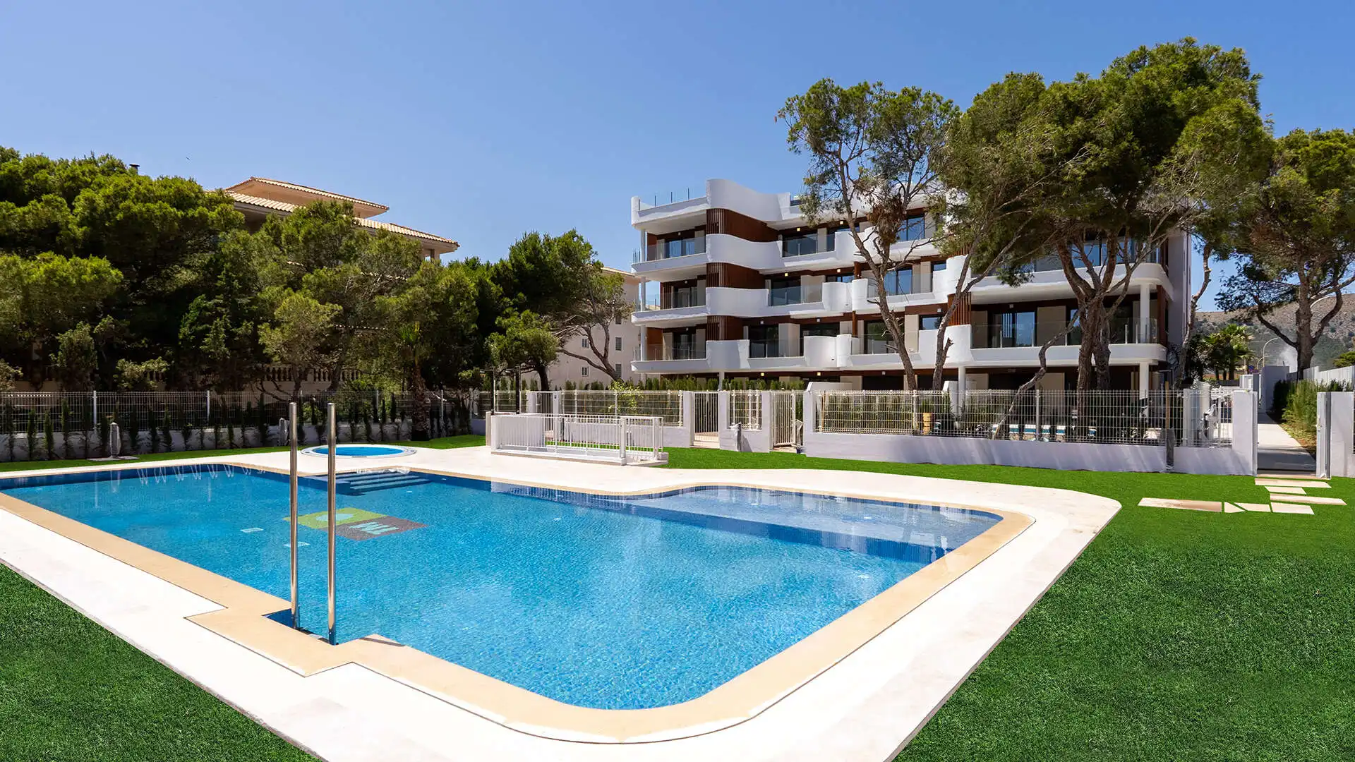 Swimming pool of Flat for sale in Capdepera  with Heating, Terrace and Balcony