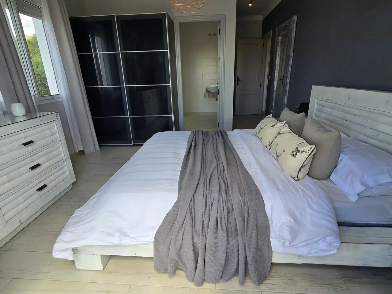 Habitación de Casa o chalet en venta en Alcaucín con Aire acondicionado y Piscina