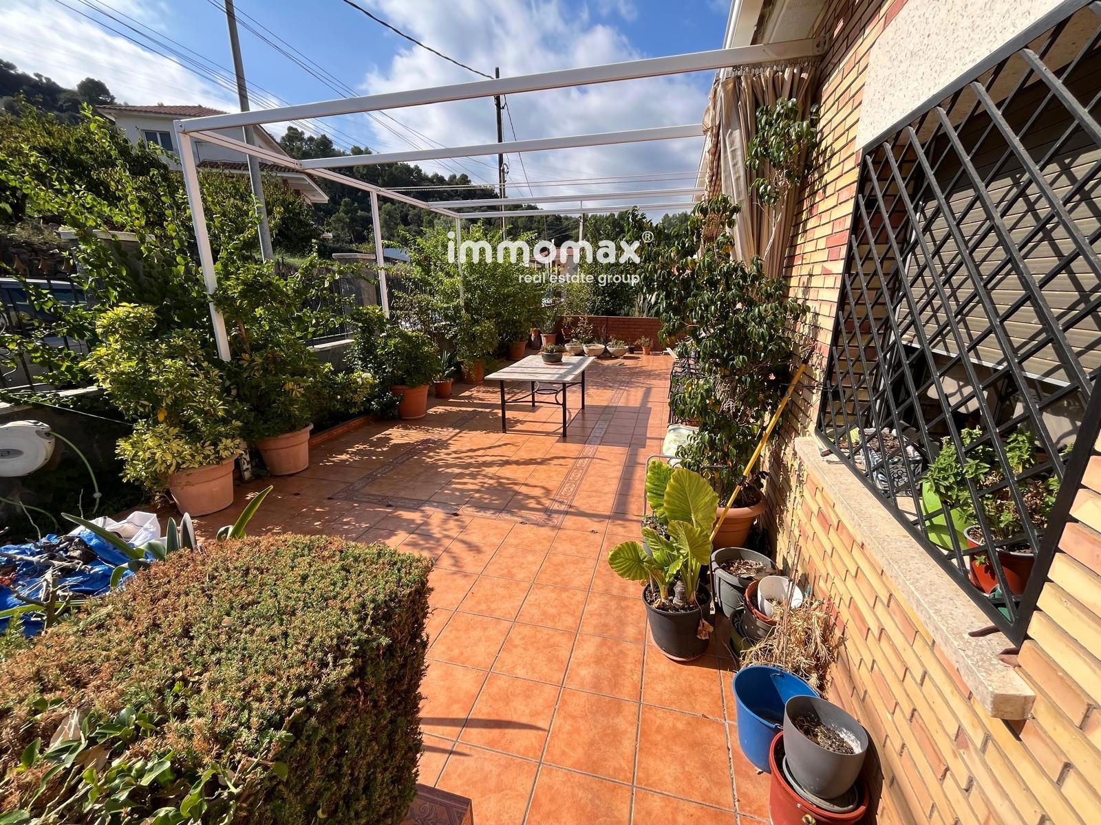 Terrassa de Casa o xalet en venda en Santa Coloma de Cervelló amb Calefacció, Terrassa i Traster