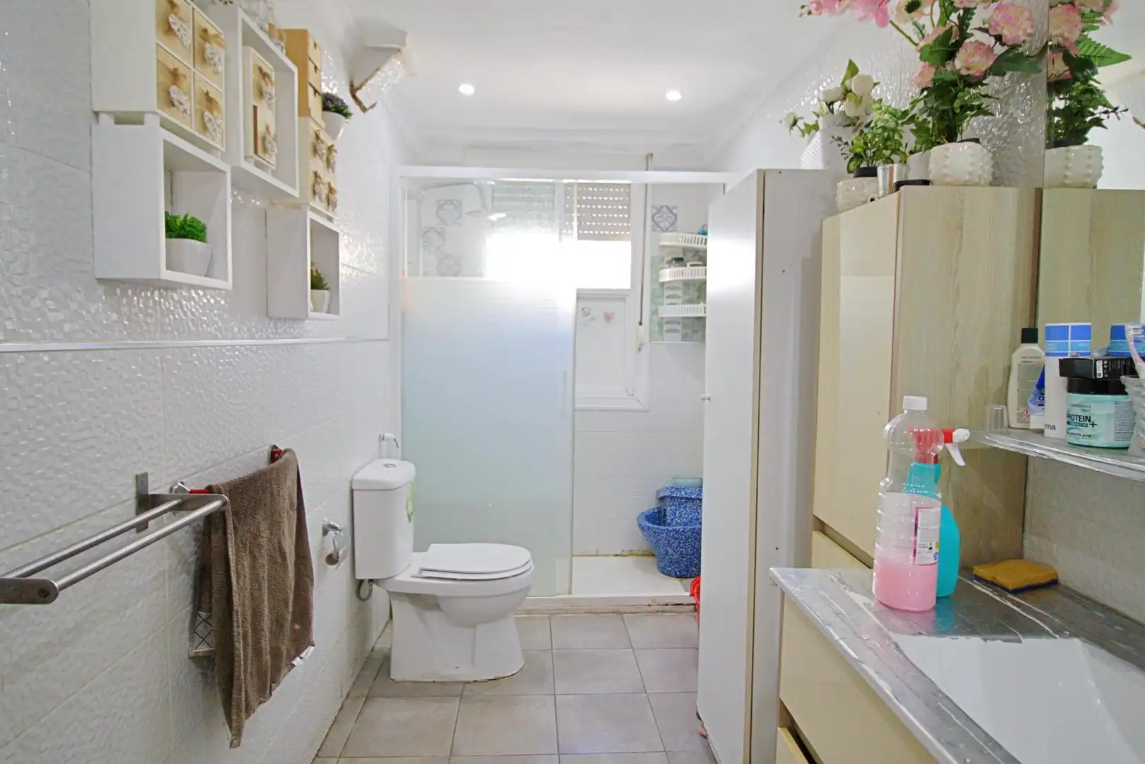 Bathroom of Flat for sale in Elche / Elx  with Balcony