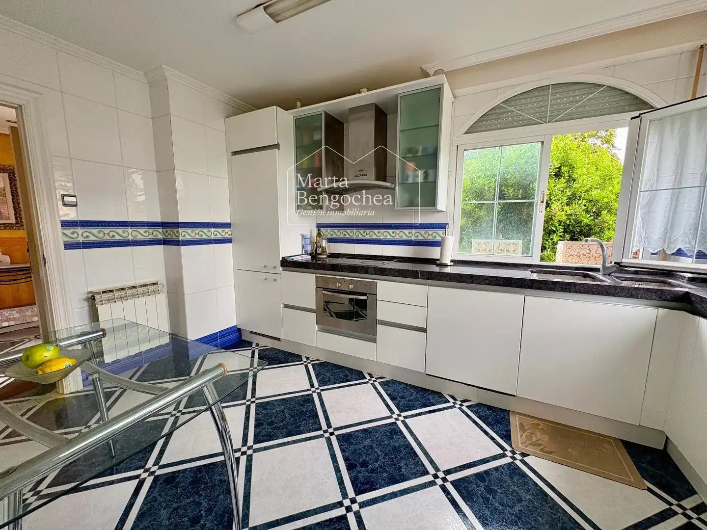 Kitchen of Houses for sale in Zigoitia  with Heating, Private garden and Swimming Pool