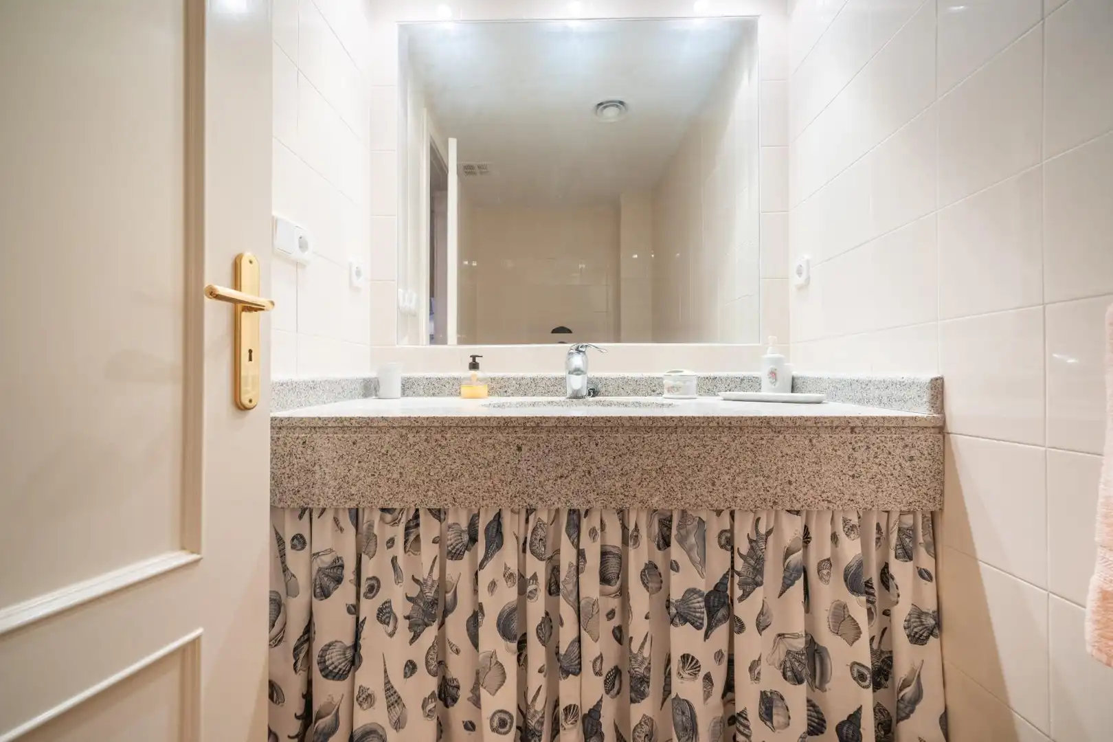 Casa pareada con terraza en venta en Son Verí, imagen 11