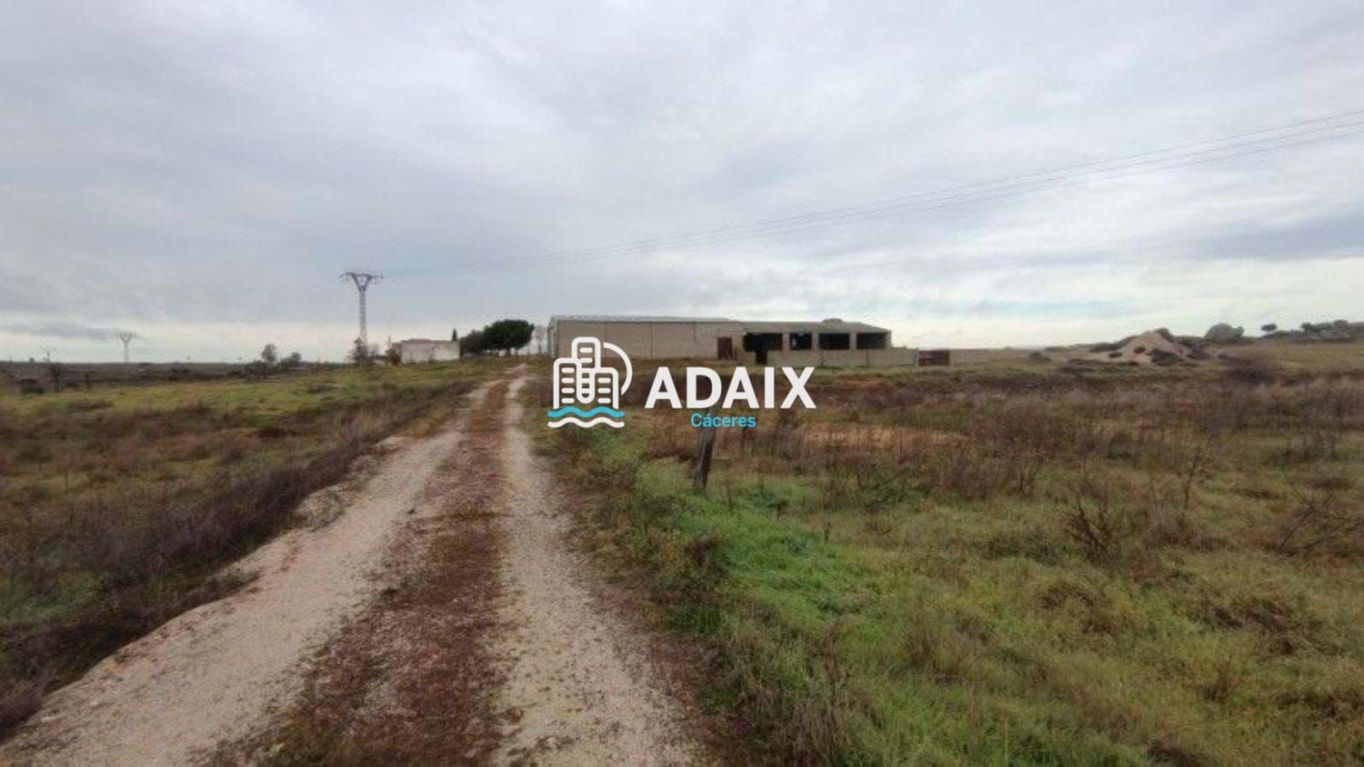 Land for sale in Cáceres Capital