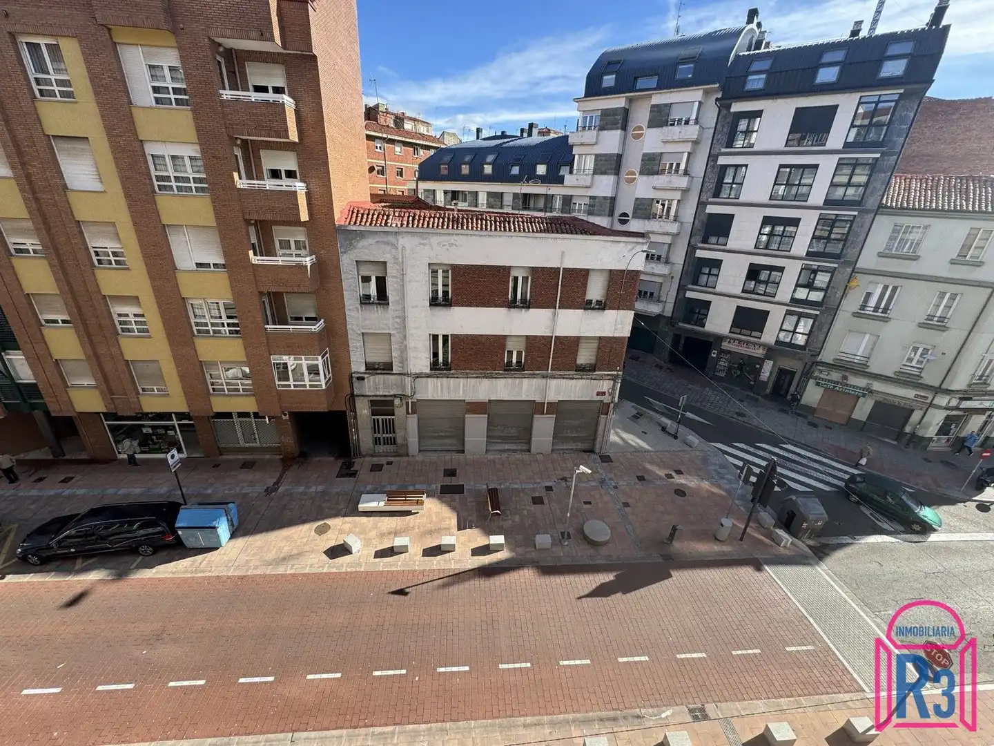 Vista exterior de Piso en venta en Las Eras de Renueva