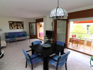 Apartament amb ascensor en venda a P TIPIC/AV. FAGES DE CLIM