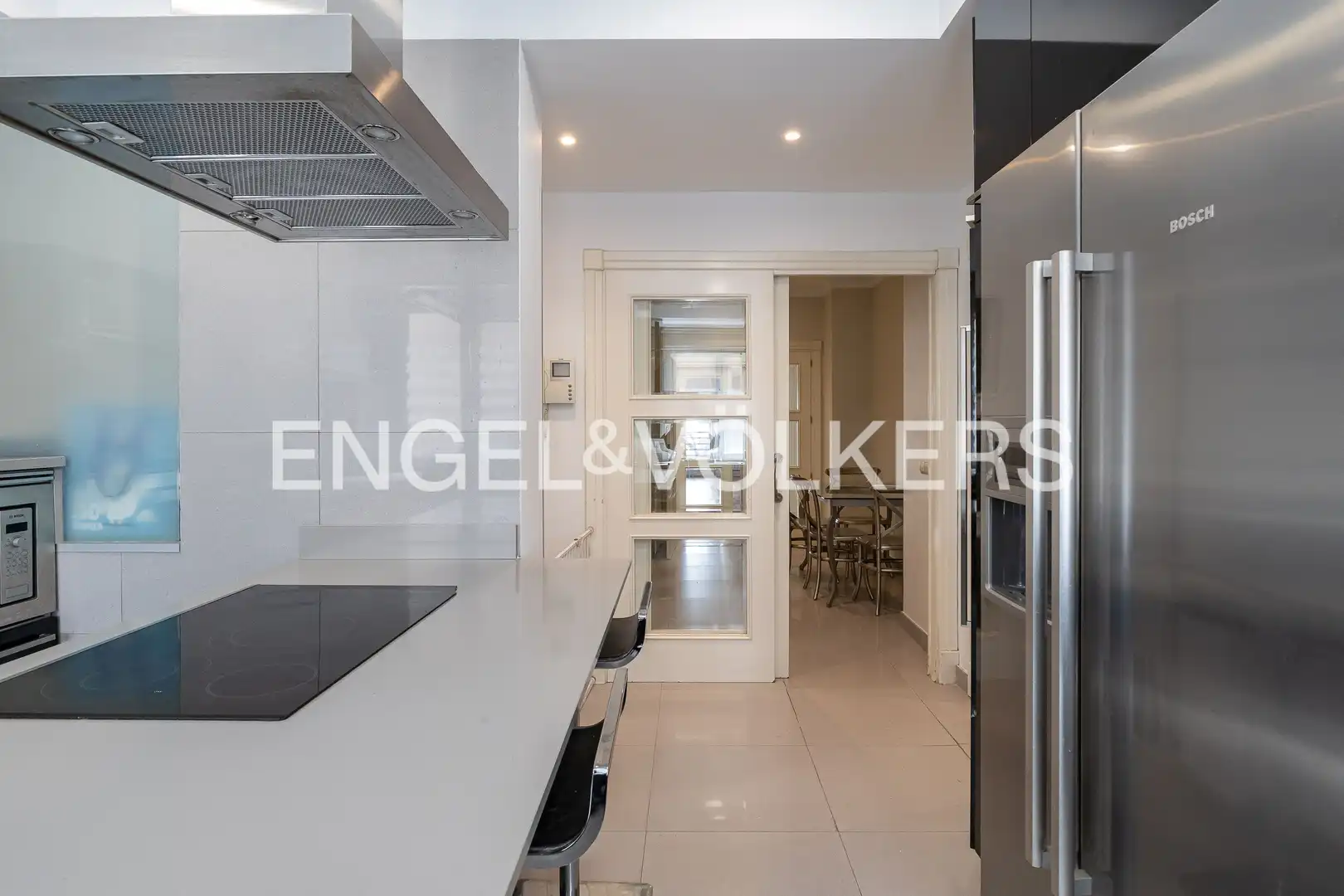 Kitchen of Flat for rent in Madrid  with Air Conditioner, Heating and Parquet flooring