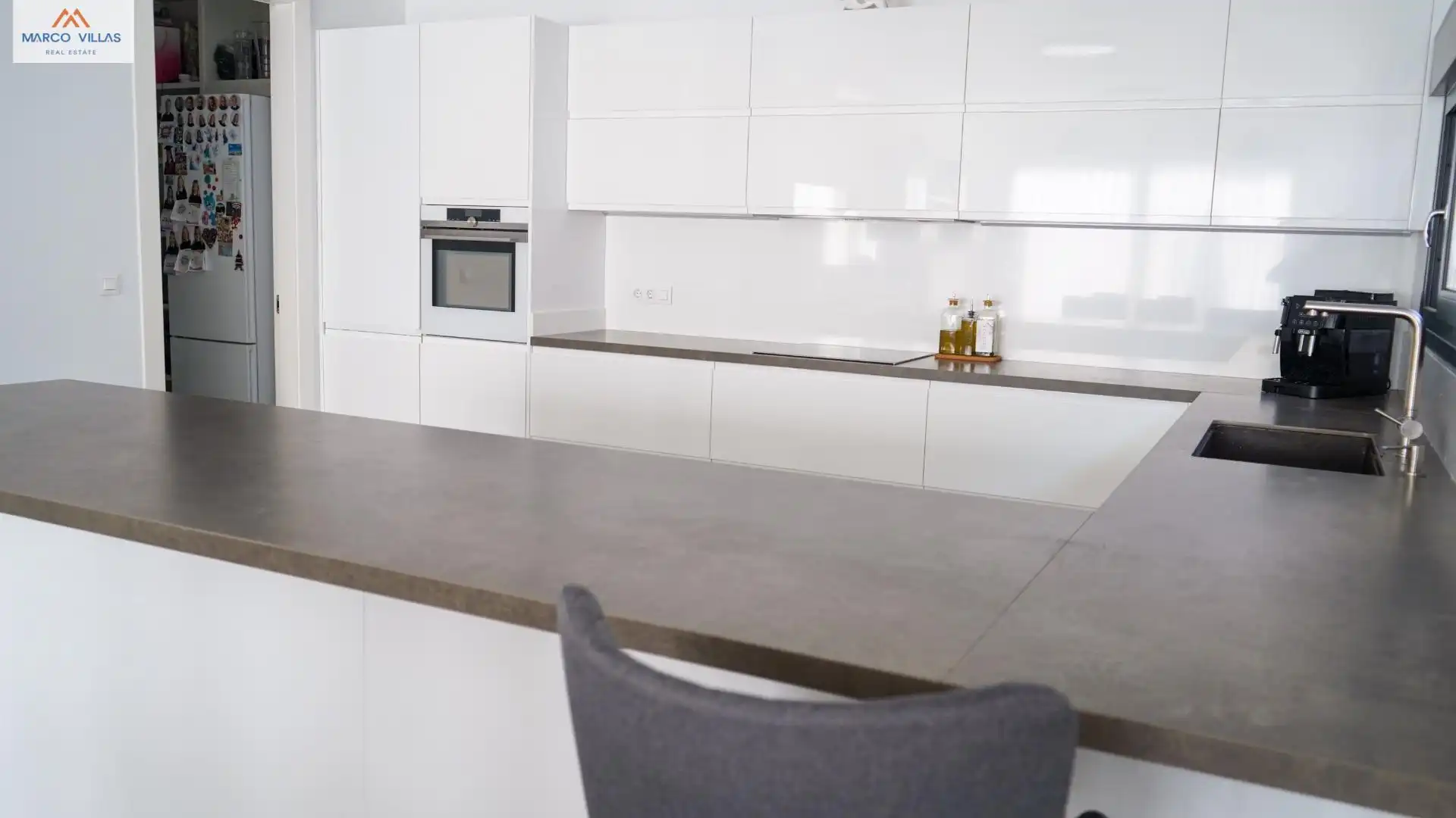 Cocina de Casa o chalet en venta en San Fulgencio con Aire acondicionado, Jardín privado y Piscina