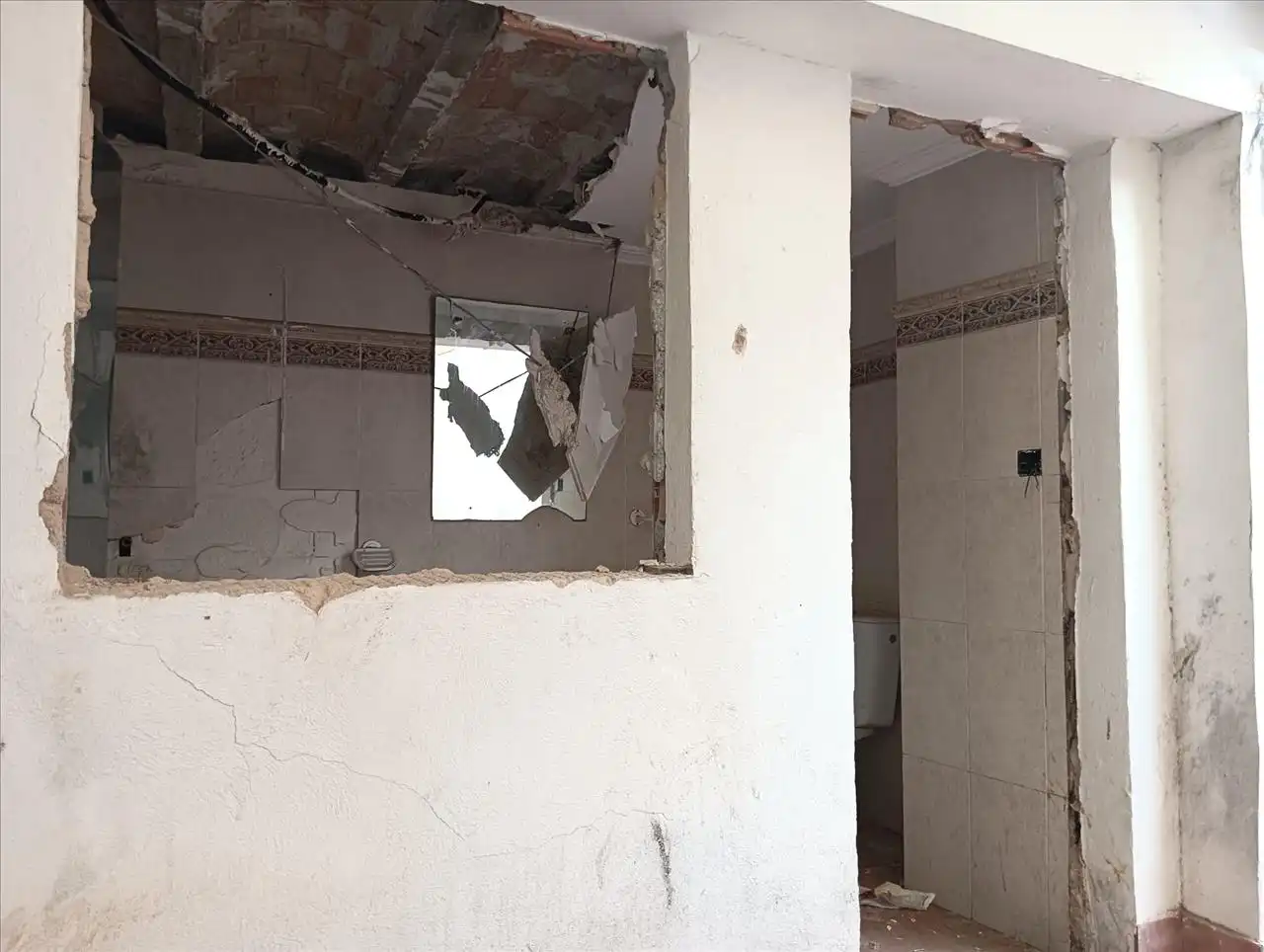 Casa adosada en venta en Bélmez de la Moraleda