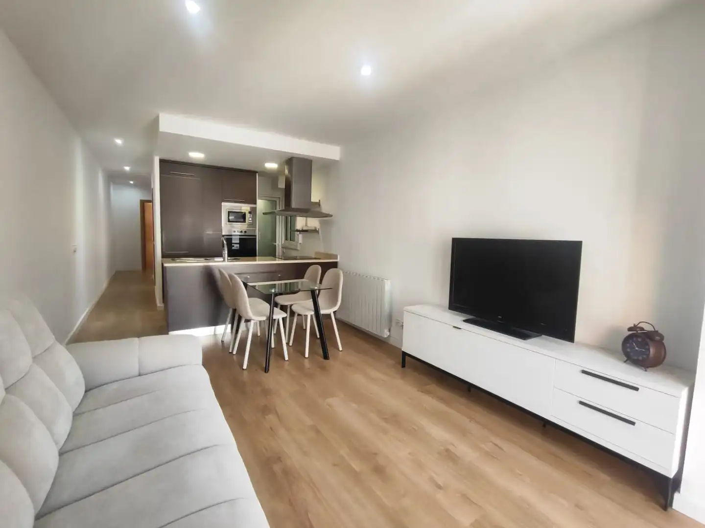 Sala d'estar de Pis en venda en Girona amb Aire condicionat, Calefacció i Parquet