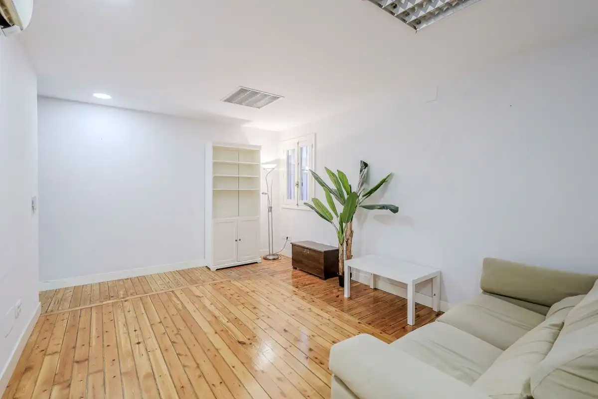 Ground floor with lift for sale in Calle del General Díaz Porlier, imagen 4