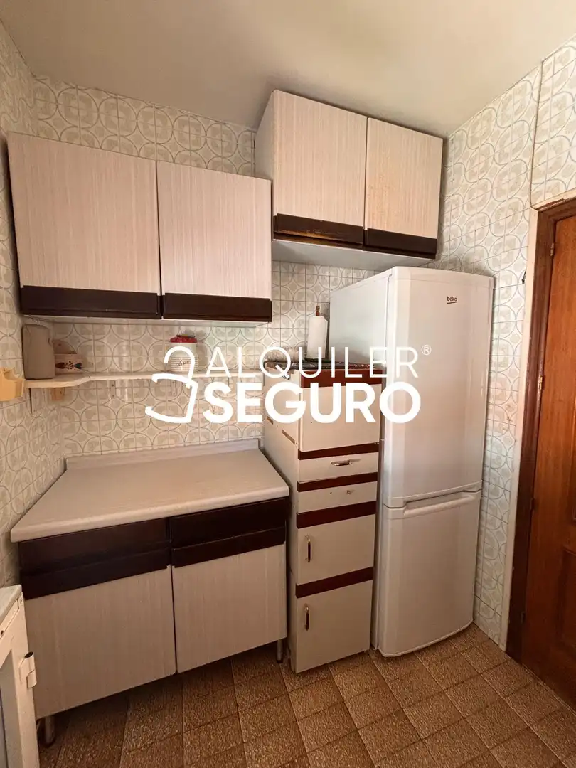 Küche von Wohnung zur Miete in Madrid mit Klimaanlage, Heizung und Möbliert