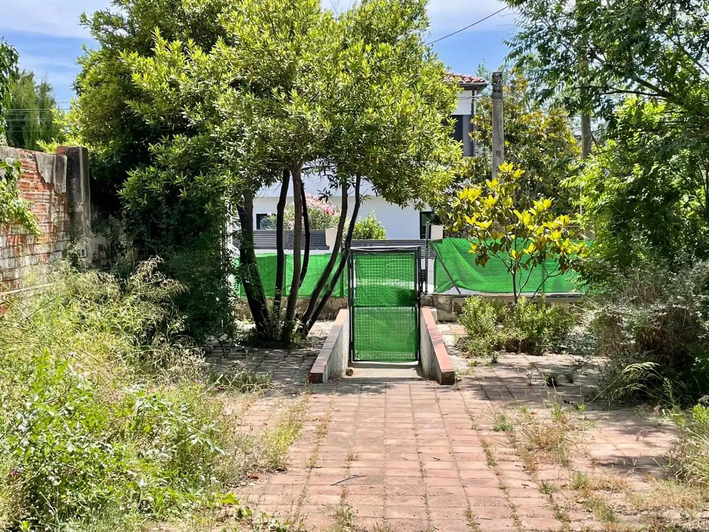 Jardí de Casa o xalet en venda en Cerdanyola del Vallès amb Calefacció, Jardí privat i Traster