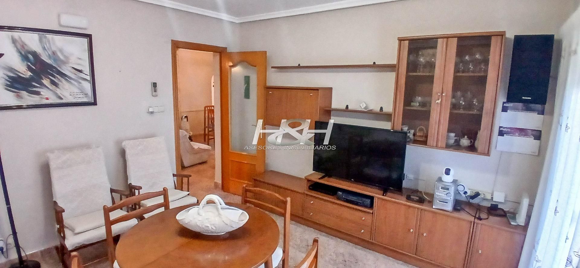 Living room of Flat for sale in Burjassot  with Air Conditioner, Heating and Balcony