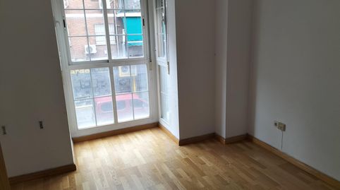 Foto 4 de Piso en venta en Pilarica, Moscardó, Madrid Capital