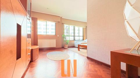 Foto 2 von Wohnung zur Miete in Rúa Emilio González López, 53, Los Rosales, A Coruña Capital