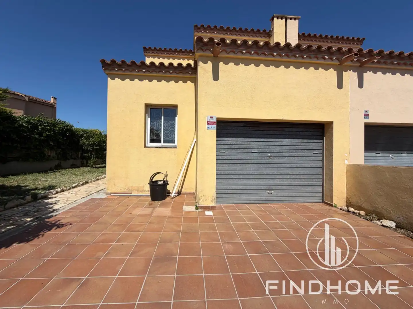 Parking of Detached homes for sale in Avinyonet de Puigventós  with Air Conditioner, Heating and Private garden