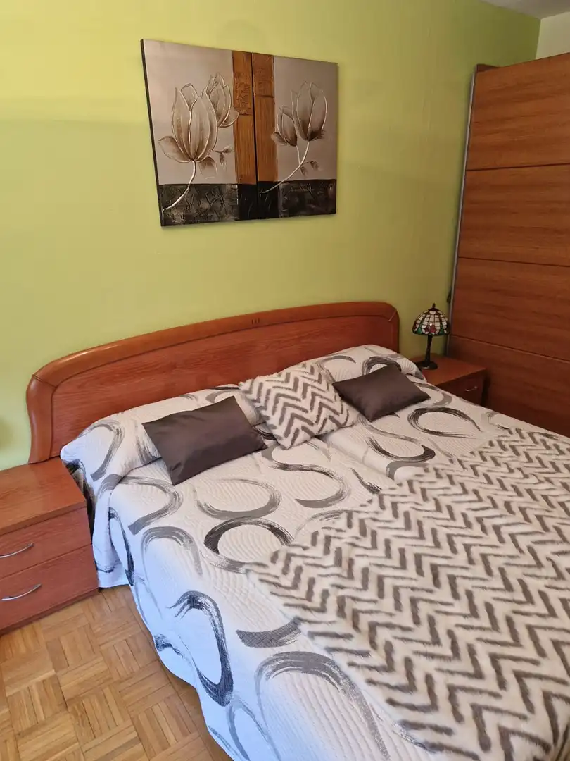 Bedroom of Flat for sale in Oviedo   with Heating, Parquet flooring and Terrace