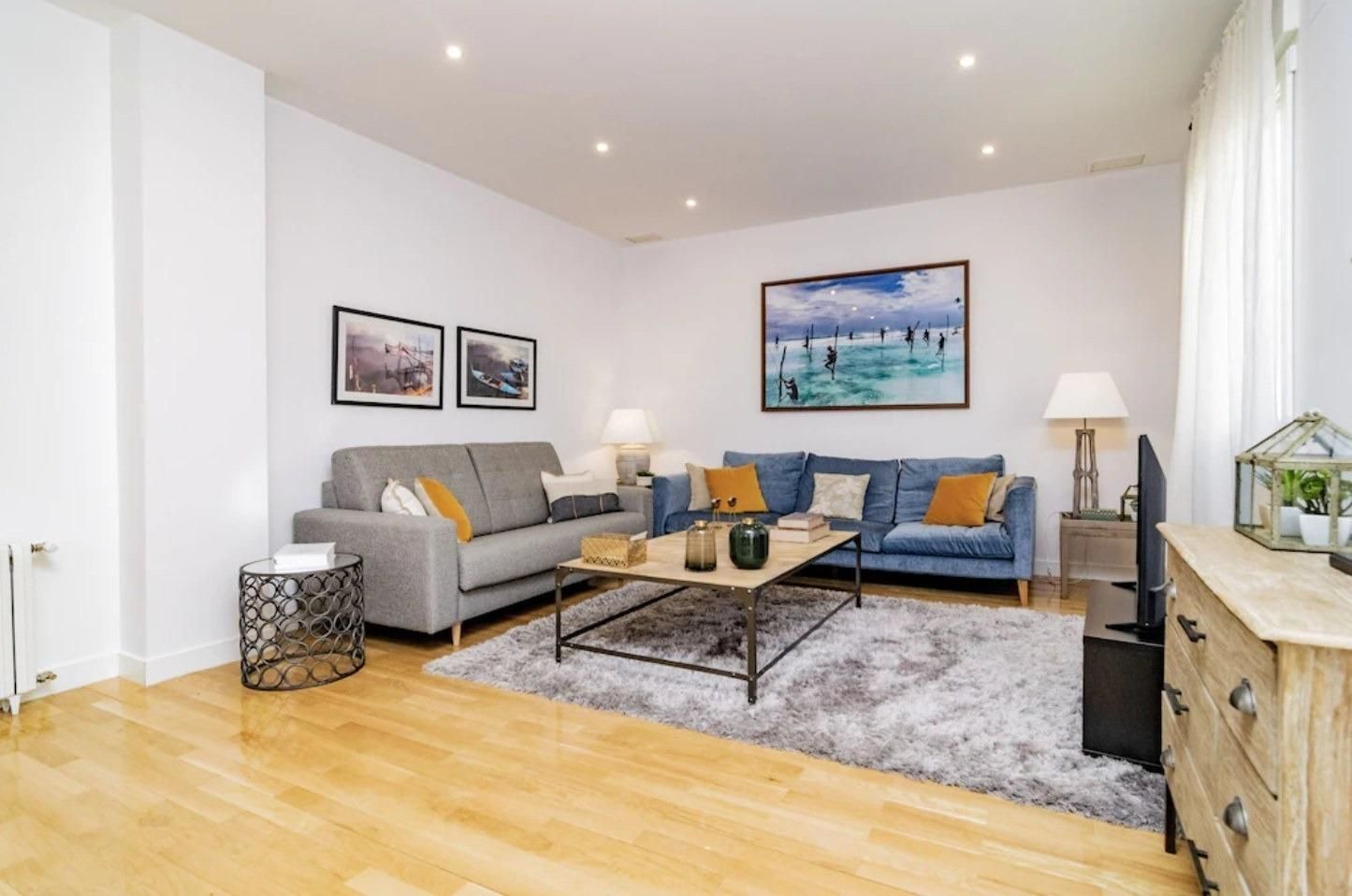 Living room of Apartment to rent in Granollers  with Air Conditioner and Balcony