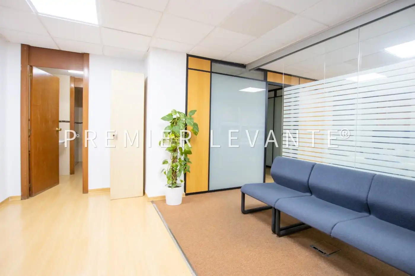 Oficina en venda a MAISONNAVE, Ensanche - Diputación