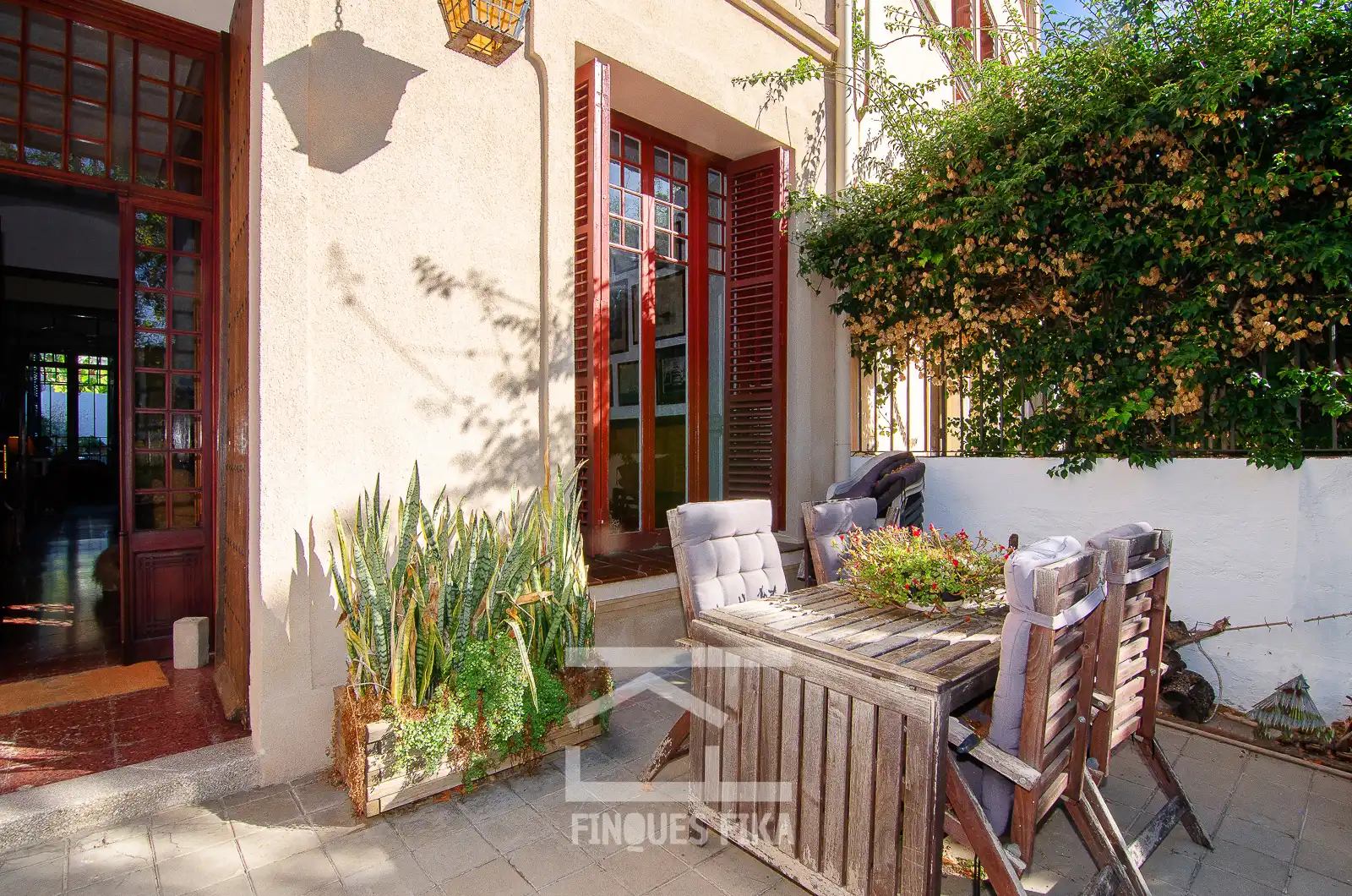 Maison mitoyenne avec terrasse à vendre à Carrer de Sant Magí, imagen 2