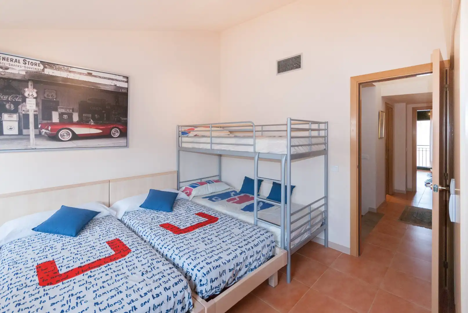 Dormitori de Casa o xalet en venda en Sant Pere Pescador amb Aire condicionat, Calefacció i Jardí privat