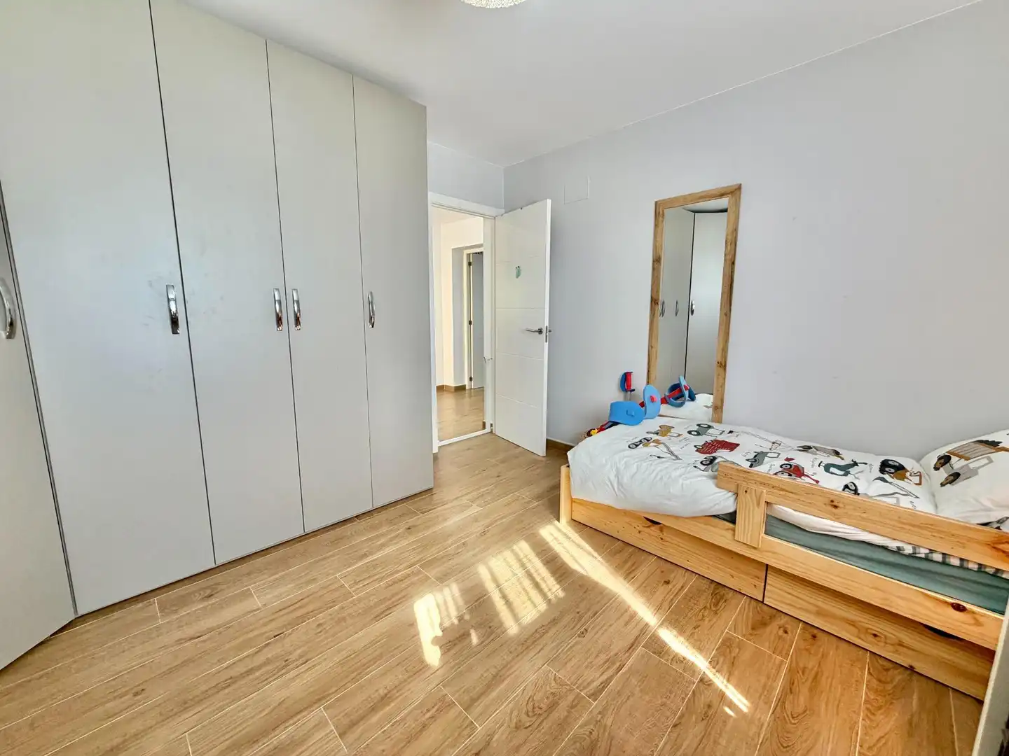 Habitación de Casa o chalet en venta en Elche / Elx con Aire acondicionado, Jardín privado y Terraza