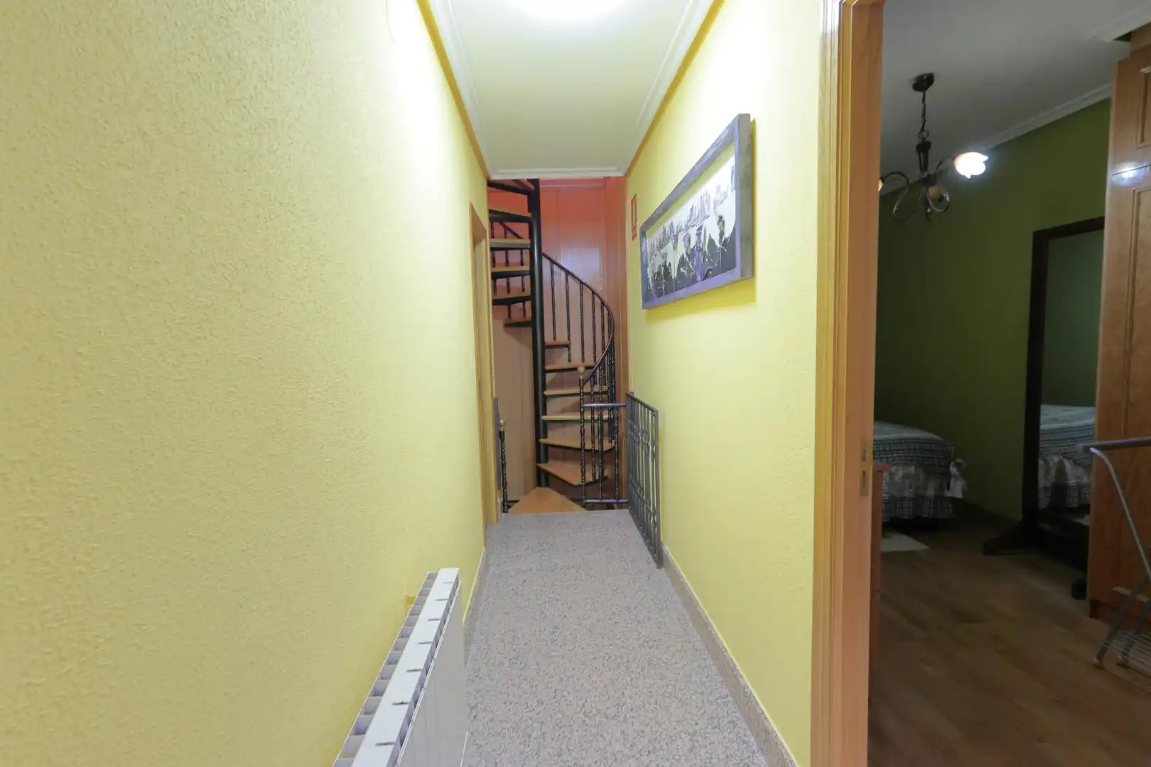 Casa adosada en venta en Vega de Espinareda con Calefacción
