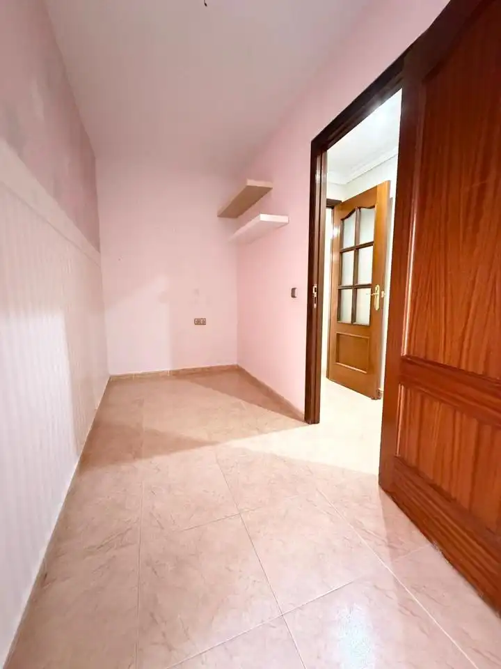 Flat for sale in Melilla