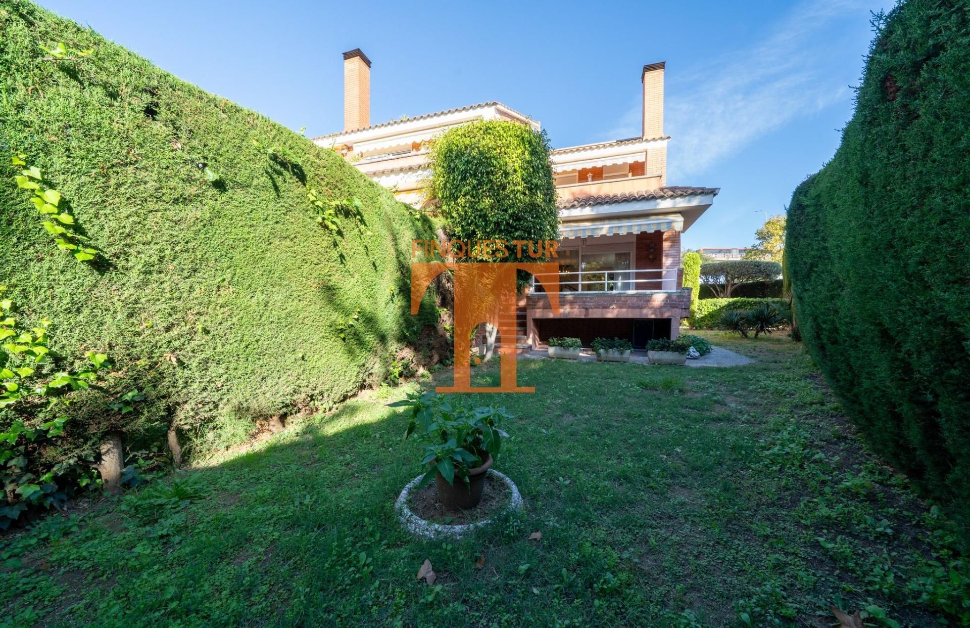 Jardín de Casa o chalet en venta en El Masnou con Calefacción, Jardín privado y Terraza