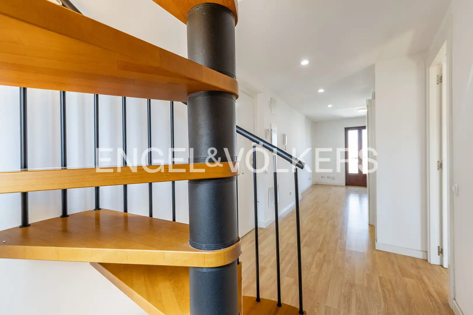 Maisonette zum Verkauf in Manresa mit Heizung, Terrasse und Balkon