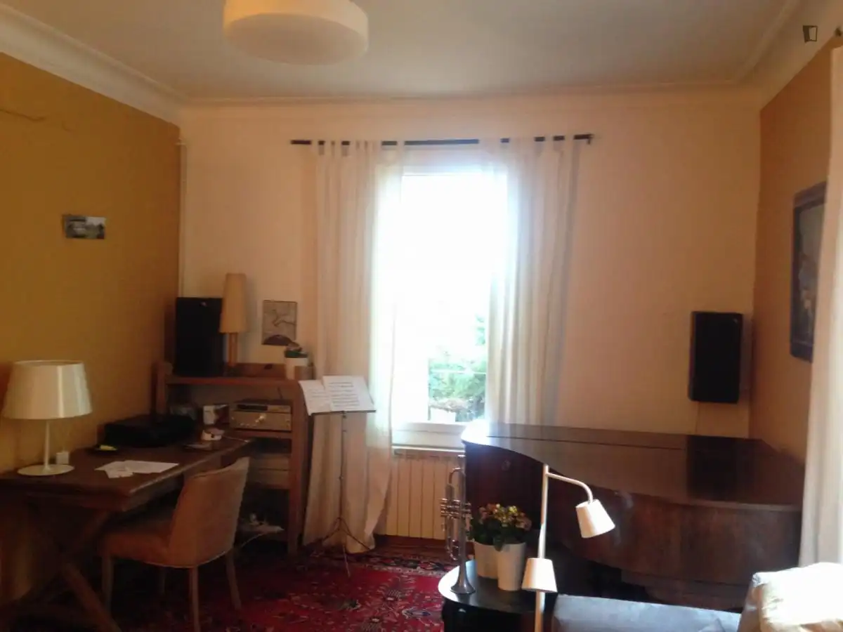 Room in Vallvidrera - Tibidabo - Les Planes