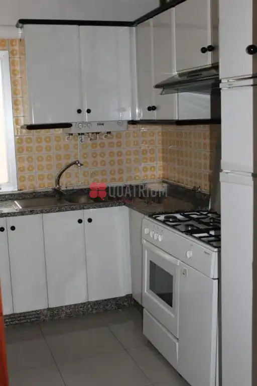 Kitchen of Flat for rent in Santiago de Compostela   with Heating, Parquet flooring and Furnished