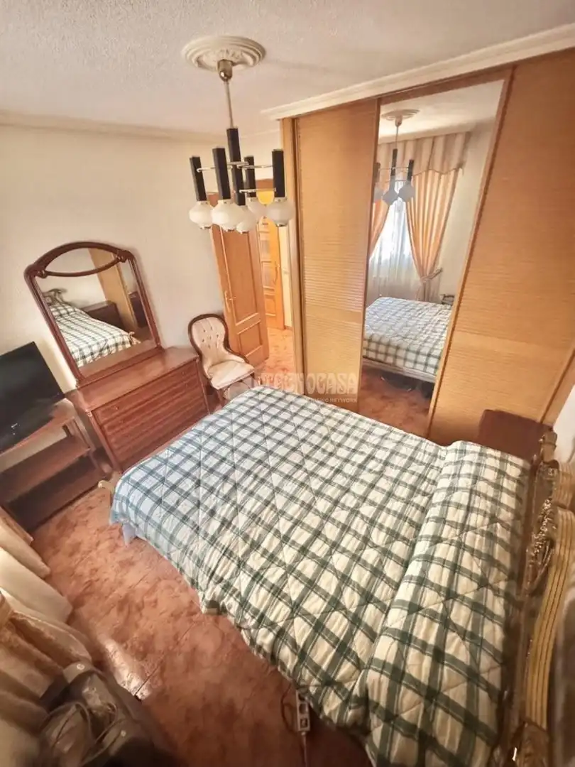Habitación de Piso en venta en La Serna
