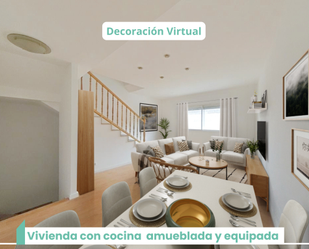 Living room of Single-family semi-detached for sale in Girona Capital  with Terrace and Oven