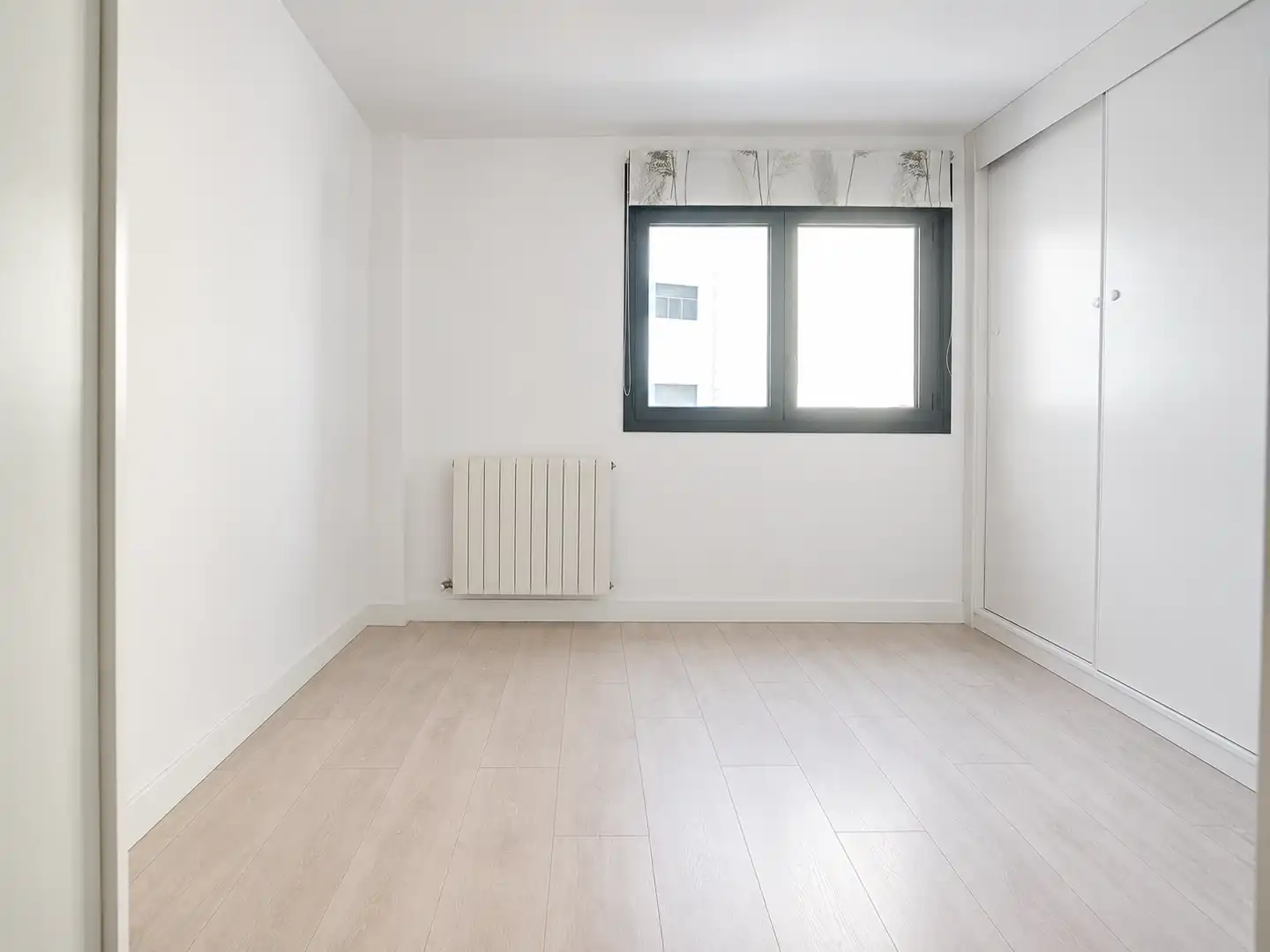 Bedroom of Flat for sale in Badalona  with Heating, Swimming Pool and Balcony