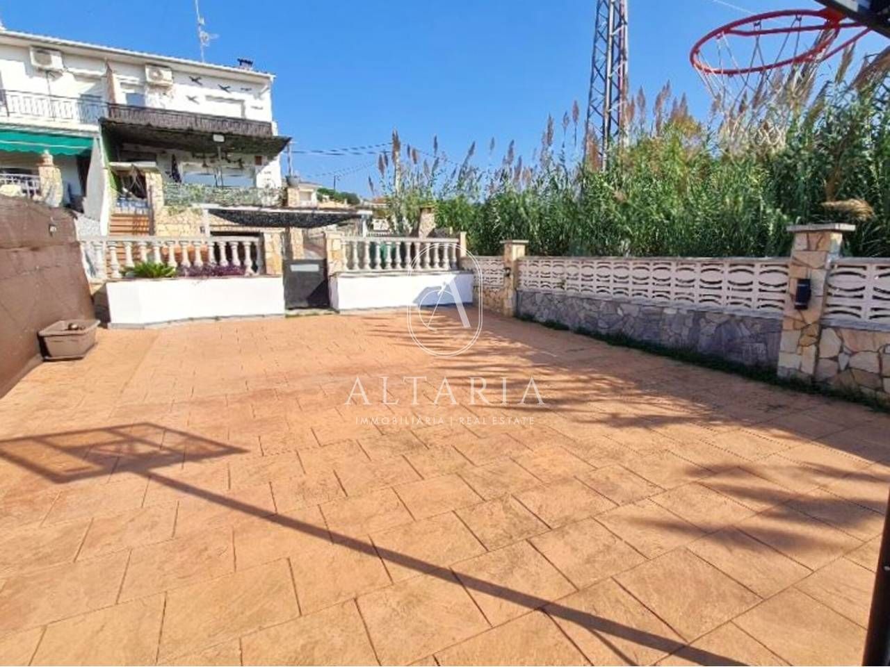 Exterior view of Single-family semi-detached for sale in Tordera  with Private garden, Terrace and Alarm