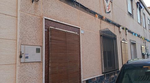 SE VENDE CASA EN MONFORTE DEL CID   LISTA PARA ENTRAR A VIVIR   A 20 MINUTOS DE ALICANTE