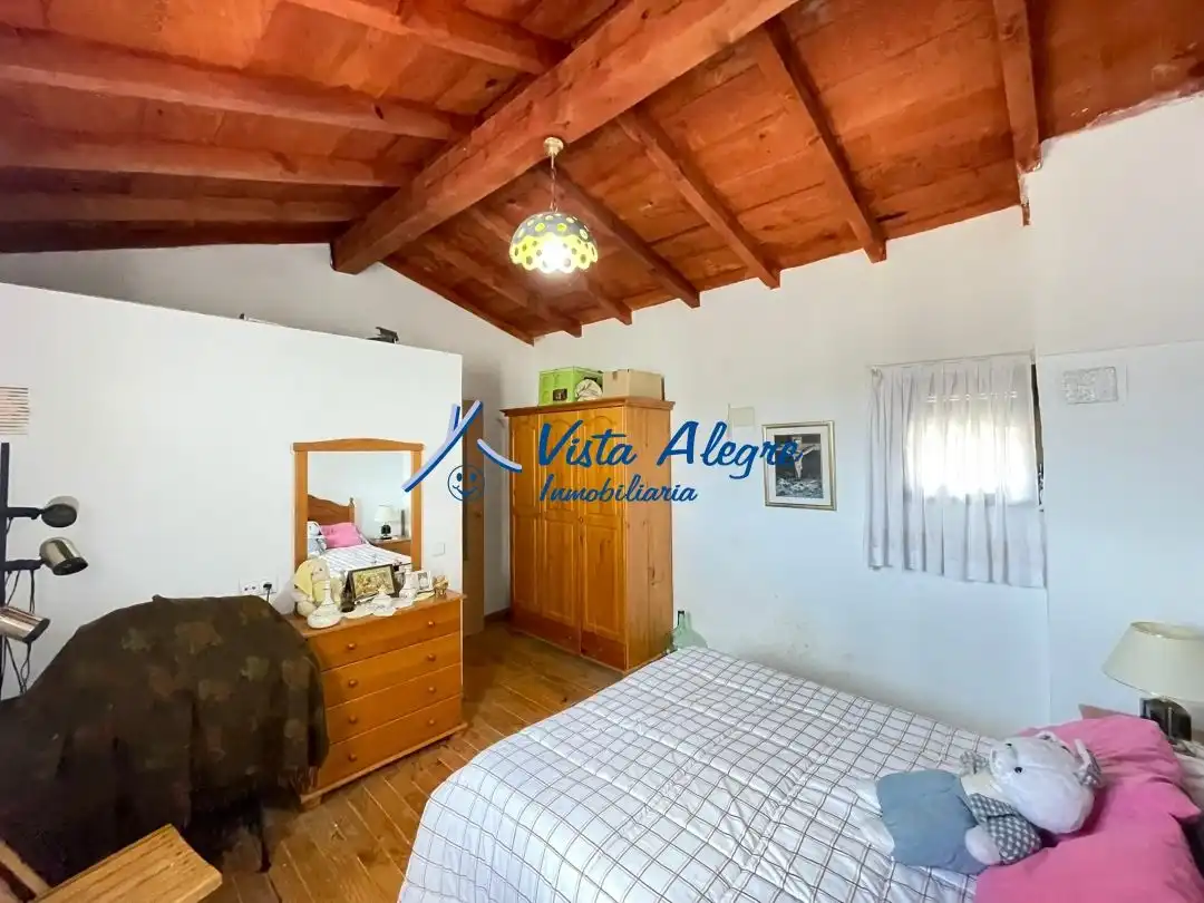 Sala d'estar de Casa o xalet en venda en Ochánduri amb Moblat